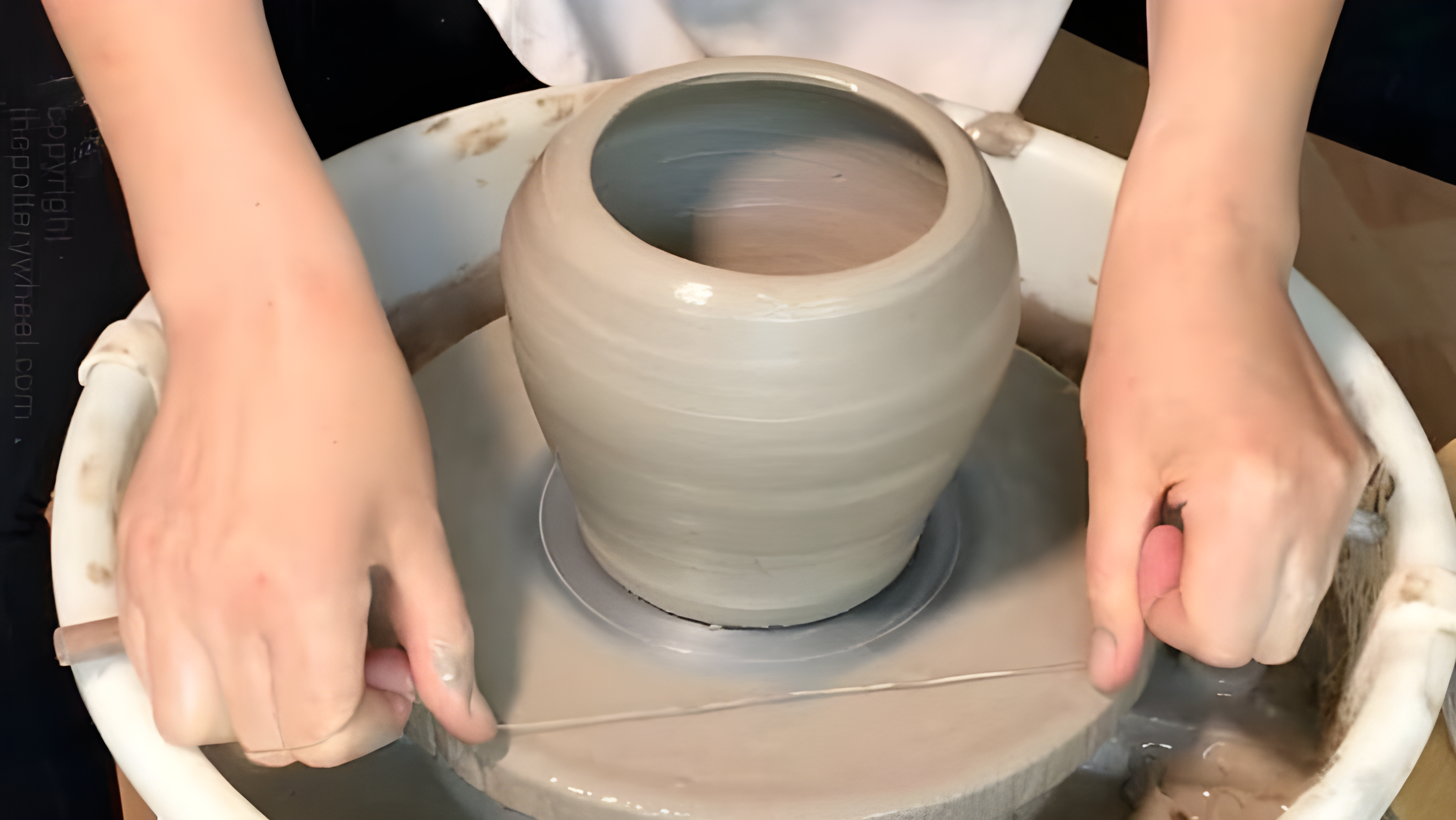 the-right-way-to-take-pots-off-the-wheel